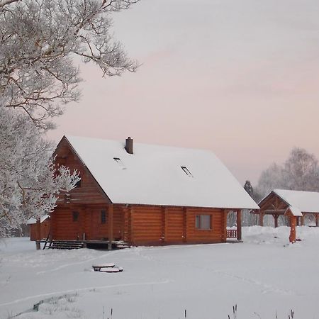 Guest House Kalnini Карли Экстерьер фото