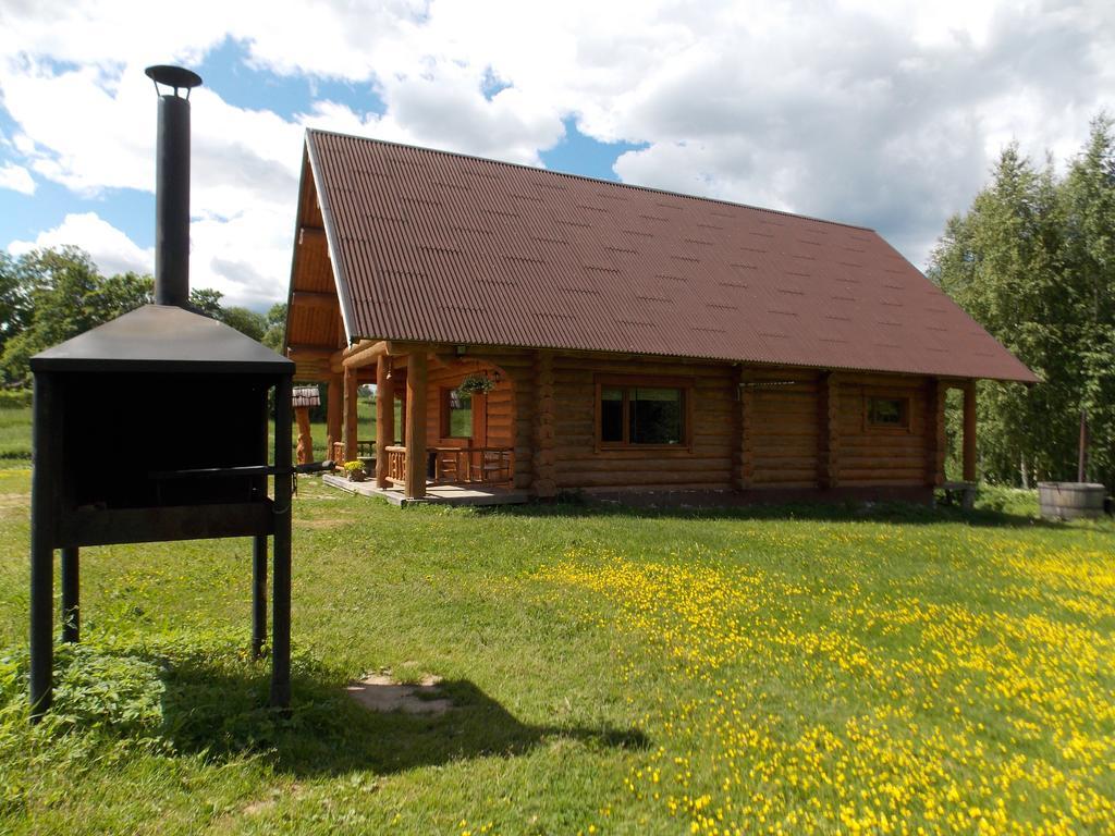 Guest House Kalnini Карли Экстерьер фото